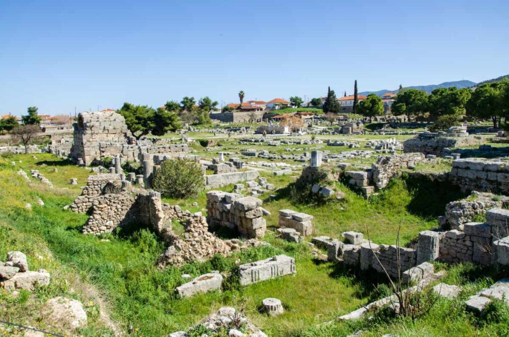 ruins of ancient corinth