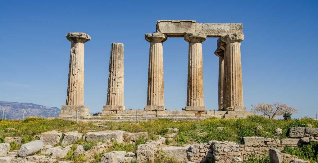 temple of apollo at ancient corinth